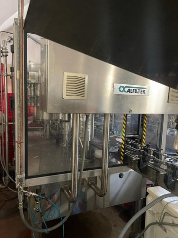 Used 2001 Filling Monoblock Alfatek 15.1.1 2.800 bph