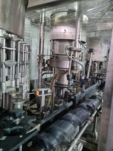 Used filling monoblock Bertolaso 30.4.4
