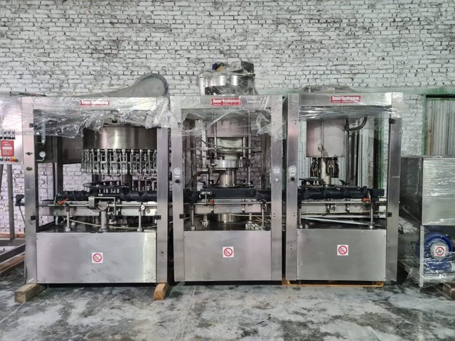 Used filling monoblock Bertolaso 30.4.4