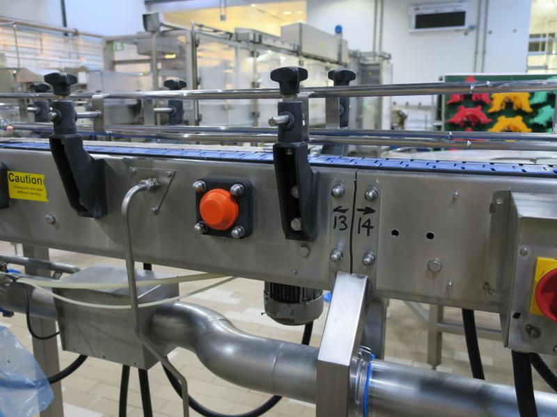 Linea di imbottigliamento Filmatic PET & HDPE Usata 5