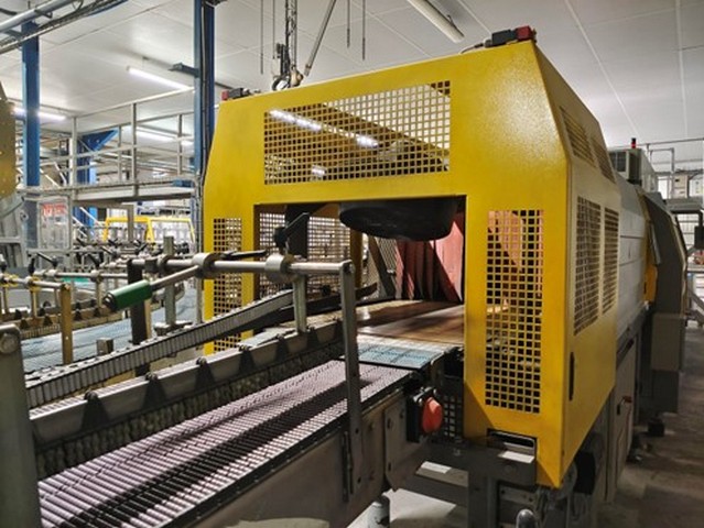 Used Shrink Wrapper SMI SK 300F