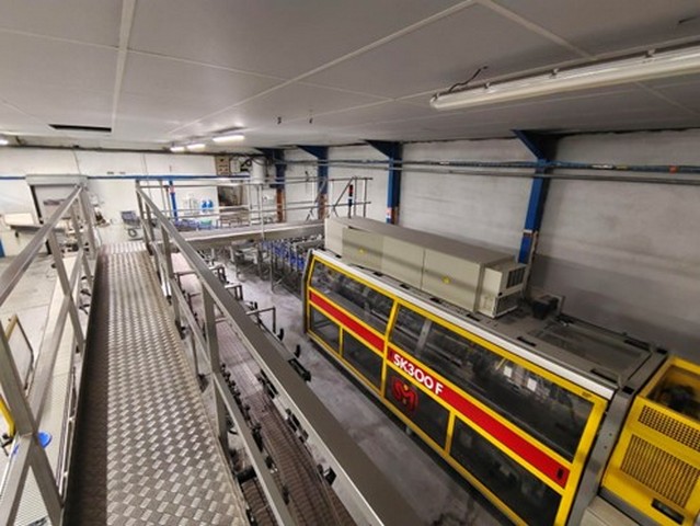 Used Shrink Wrapper SMI SK 300F