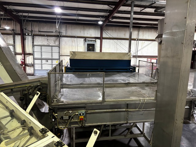 Used Complete Bottling Line KHS PET 54.000 bph 22