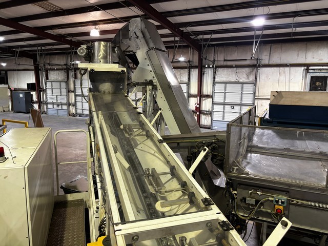 Used Complete Bottling Line KHS PET 54.000 bph 23