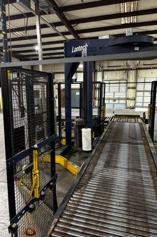 Used Complete Bottling Line KHS PET 54.000 bph 4