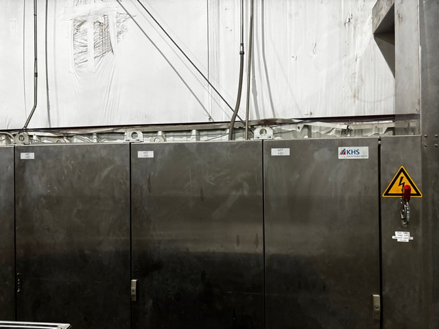 Used Complete Bottling Line KHS 43.000 bph 18