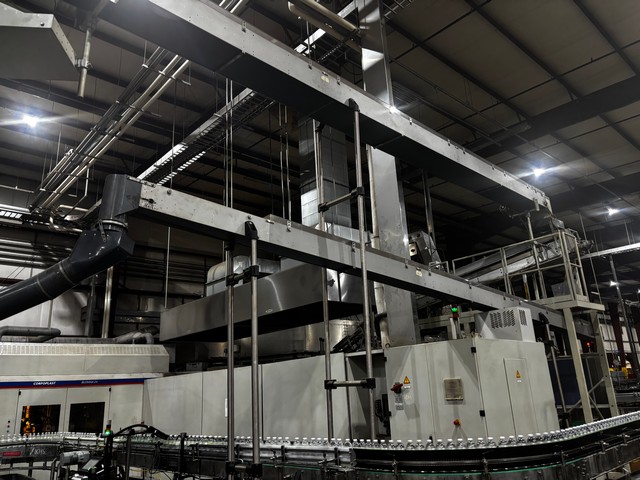 Used Complete Bottling Line KHS 43.000 bph 24