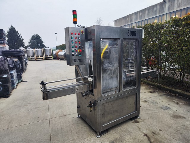 Used Gai washer-dryer 3
