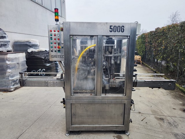 Used Gai washer-dryer 4