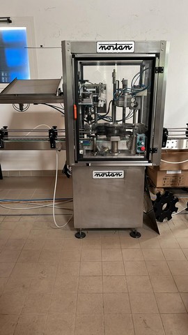 Capsulatrice Nortan usata per capsulone e PVC 8