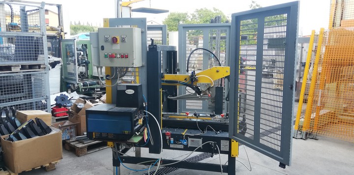 Used OMA packaging monoblock 4