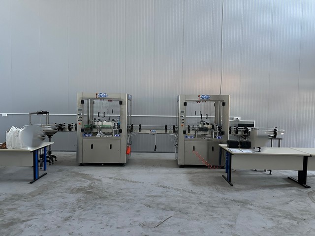Used Cimec adhesive labeller 8