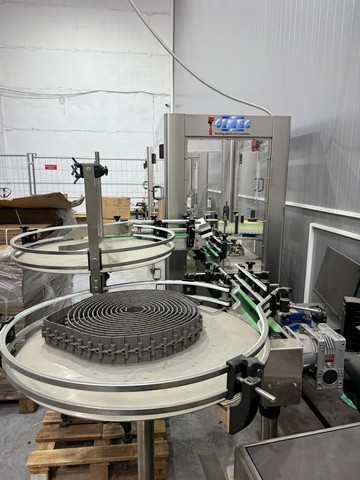 Used Cimec adhesive labeller 9