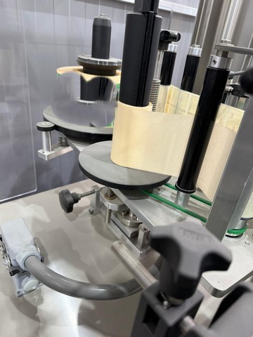 Used Cimec adhesive labeller 4