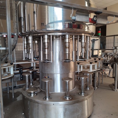 Ave industry used bottling line for olive oil 17