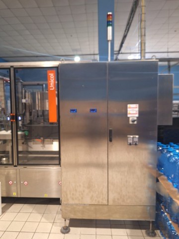 Used Kosme PET bottling line for water 6