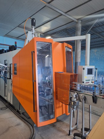 Used Kosme PET bottling line for water 17