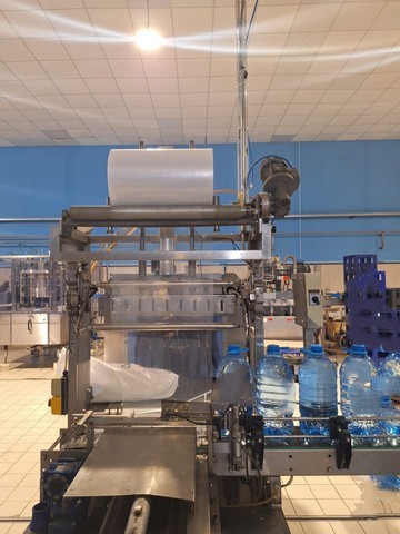 Used Kosme PET bottling line for water 15