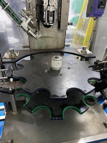 Tappatore monotesta per tappo ROPP 6
