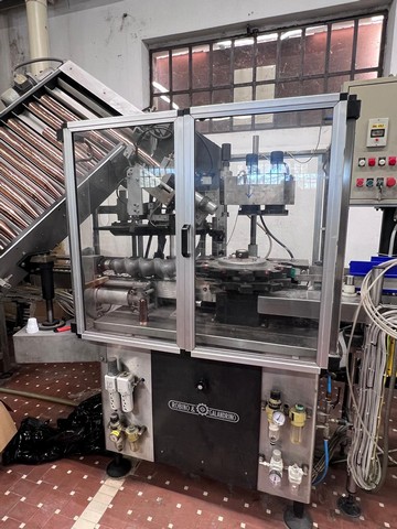 Matrix isobaric bottling line for glass 21