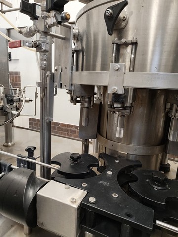 Used isobaric Cames filling monoblock 9.8.1 7