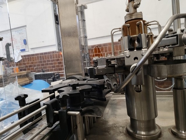 Used isobaric Cames filling monoblock 9.8.1 4