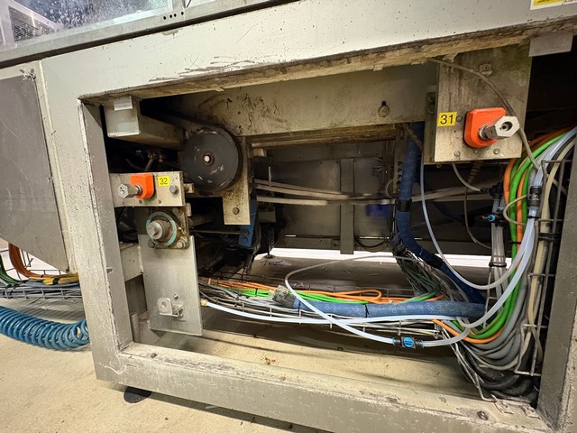 Used Meypack tray packer 16