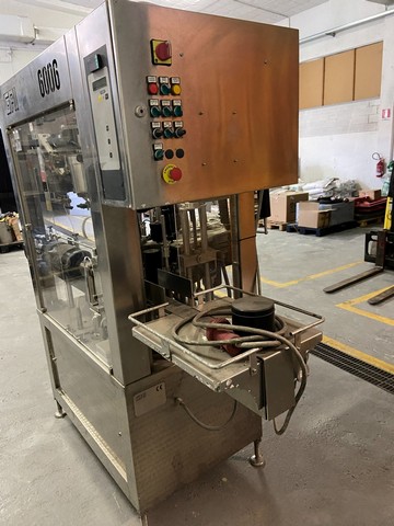Used Gai capsuling machine with labeller 4