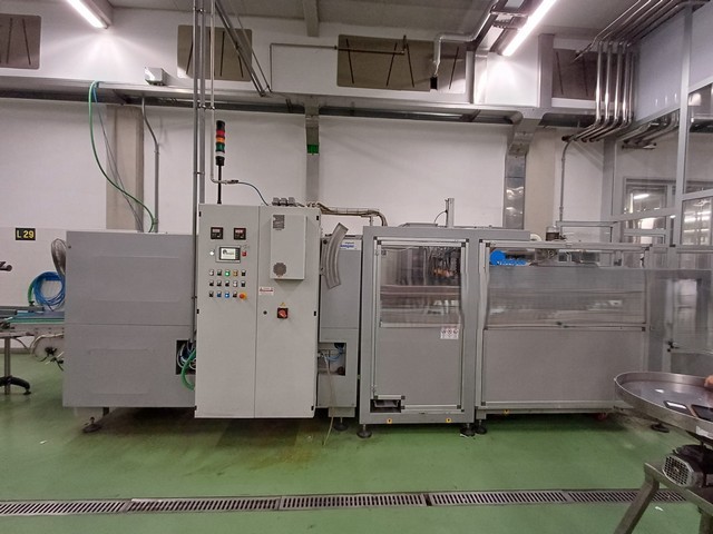 Used Novopac shrink wrapper 5