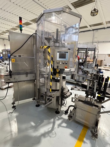 Used adhesive Makro labeller 9