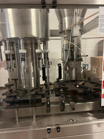 Used gravity filling triblock Clifom 9.9.1 4