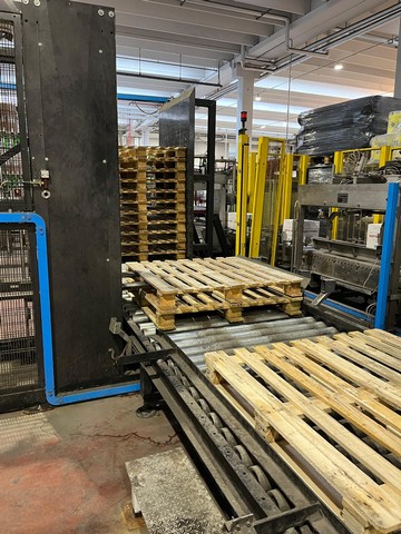 Used Robot fanuc palletizer 10