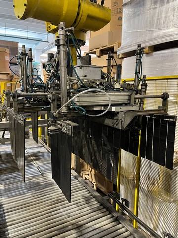 Used Robot fanuc palletizer 6