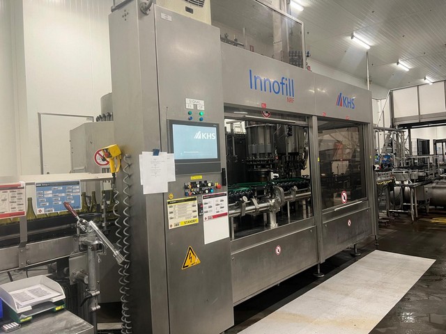 KHS used bottling line for glass 9