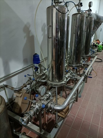 Used gravity glass bottling line 20