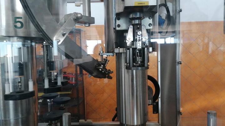 Used I.B.T. filling monoblock 10