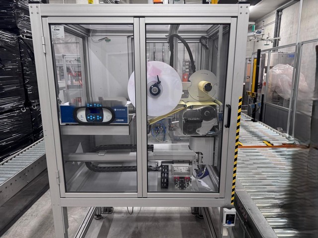 Used MBF Glass Bottling Line for Wine 6