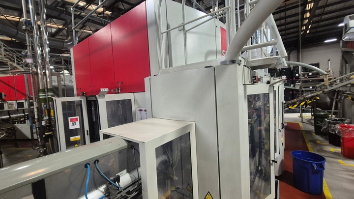 Used Sidel PET Blow Moulding Machine (24,000 bph) 17