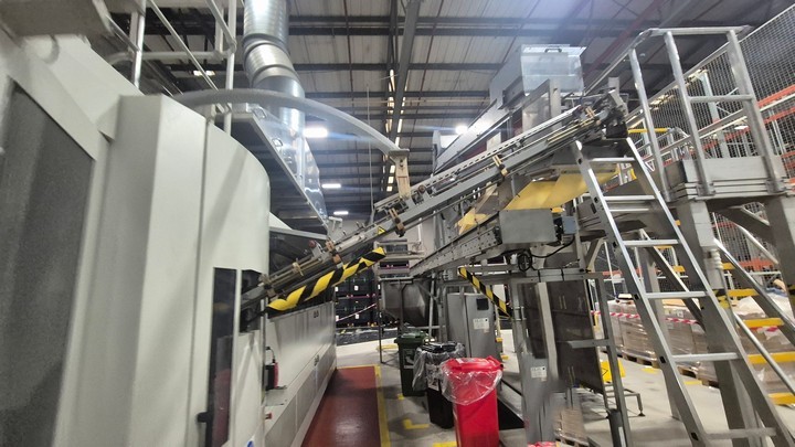 Used Sidel PET Blow Moulding Machine (24,000 bph) 18