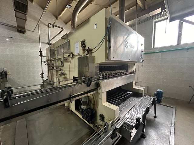 Used R. Bardi Macero bottle washer 3