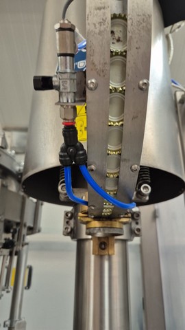 Used Raveco 12.12.1 isobaric filling triblock 9