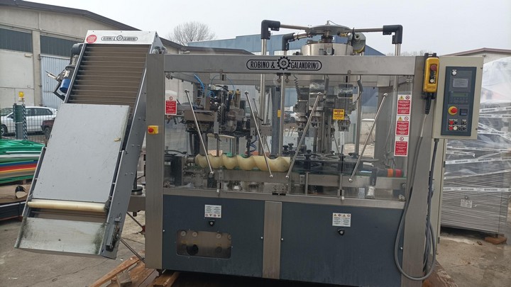 Used Robino e Galandrino capsuling machine for polylaminate and PVC capsules 5