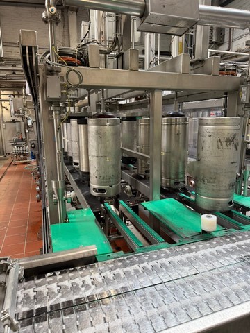 Used keg filling line 21