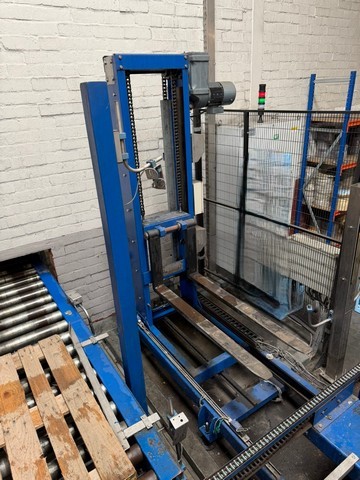 Used keg filling line 4