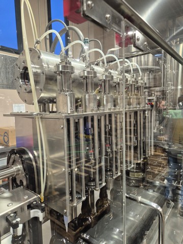 Monoblocco di riempimento lineare usato Gai per birra in vetro 6.6.1. 2