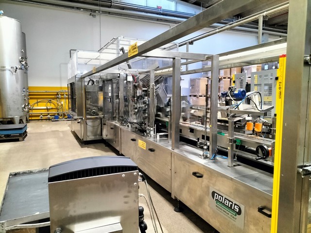 Used glass bottling line for oil 3