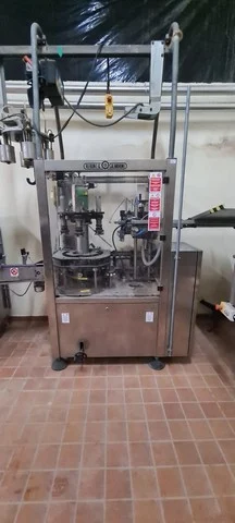 Capsulatrice Robino&Galandrino Superbloc M4 Usata