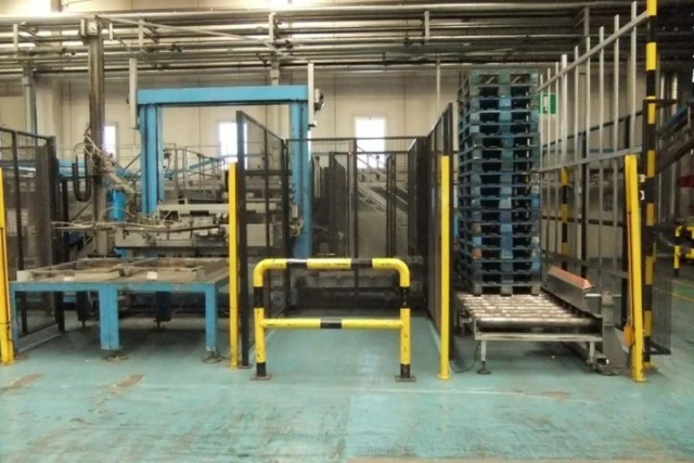 Linea di imbottigliamento PET Sidel 24.000 bph Usata