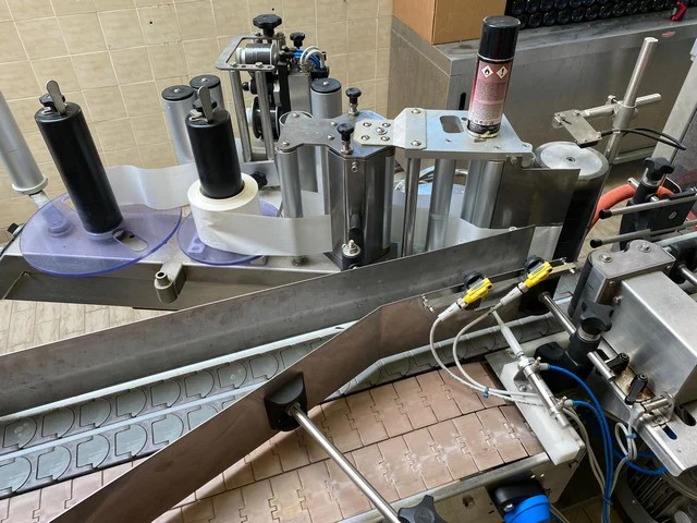 Used filling monoblock isobaric Axtra
