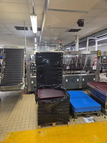 Capsulatrice usata Robino & Galandrino 8T spumante